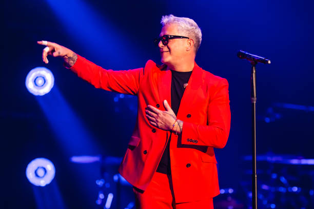 Alejandro Sanz performing during a concert at Arena Monterrey on February 17, 2023 in Monterrey, Mexico.