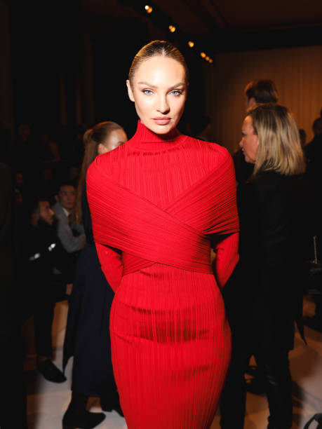 Candice Swanepoel attends the Balmain Womenswear Spring-Summer 2025 show as part of Paris Fashion Week on September 25, 2024 in Paris, France.