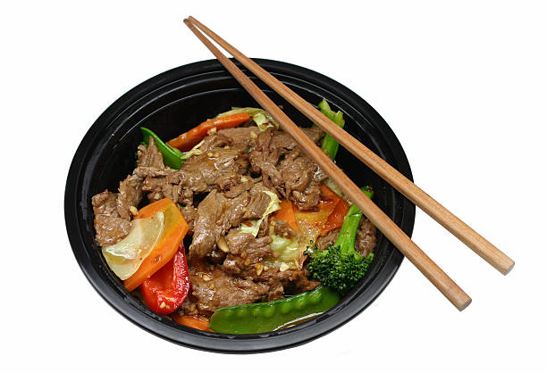 chinese takeout: beef stir fry - junk food stock pictures, royalty-free photos & images
