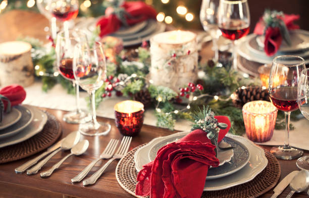 christmas holiday dining - food stock pictures, royalty-free photos & images
