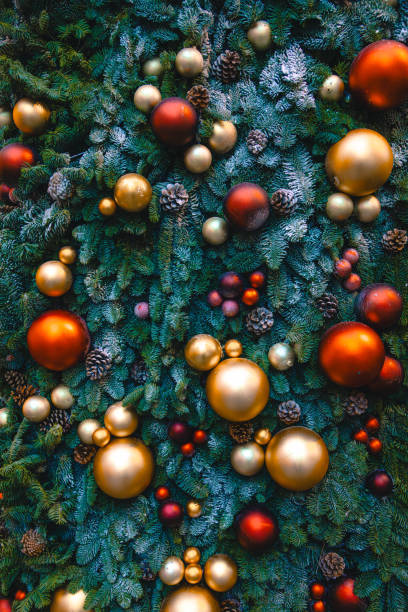 decorated christmas tree with balls - home decoration stock pictures, royalty-free photos & images
