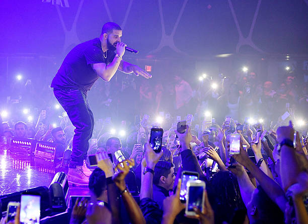 Drake performs at his official concert after party with Virginia Black at Hakkasan Las Vegas Restaurant and Nightclub on September 11, 2016 in Las...