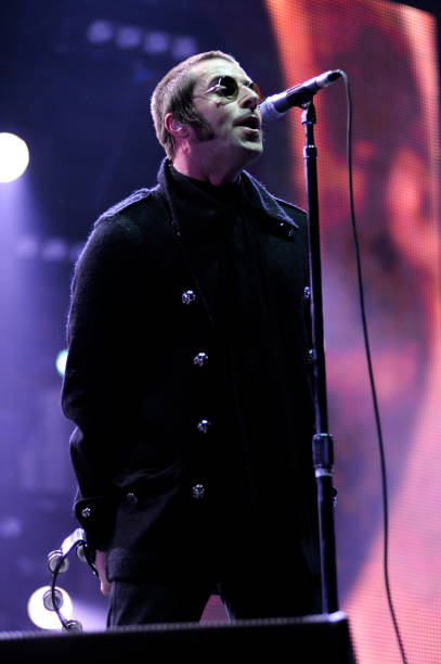 February 12, 2009. Palacio de Deportes de la Comunidad de Madrid, Madrid, Spain. Oasis in concert.