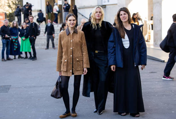 Guests outside Christopher Esber during the Womenswear Fall/Winter 2025/2026 as part of Paris Fashion Week on March 06, 2025 in Paris, France.