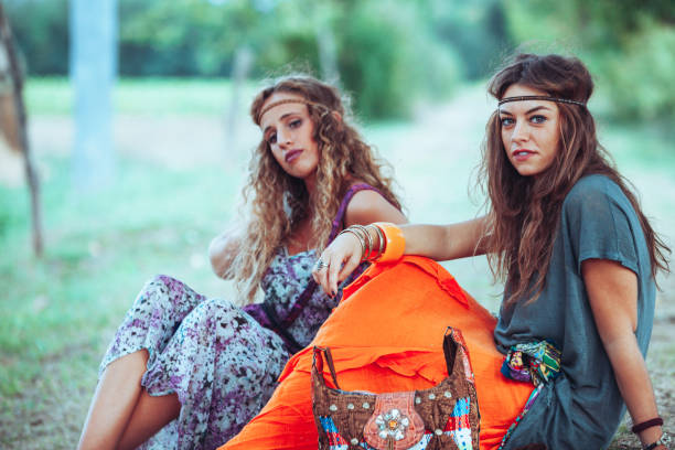 hippies: two girl friends - fashion stock pictures, royalty-free photos & images