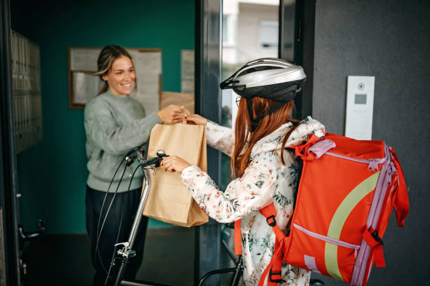 i have to fin my customer - junk food stock pictures, royalty-free photos & images