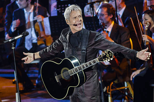 Italian singer Claudio Baglioni held a charity concert, in Paul VI Hall, to mark the bicentenary of the Gendarmerie Corps, the distinguished corps...