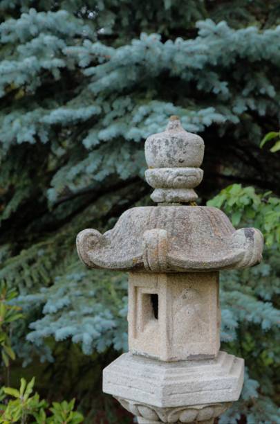 japanses botanical garden - garden decoration stock pictures, royalty-free photos & images