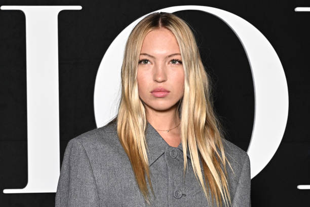 Lila Moss attends the Dior Homme Menswear Fall/Winter 2024-2025 show as part of Paris Fashion Week on January 19, 2024 in Paris, France.