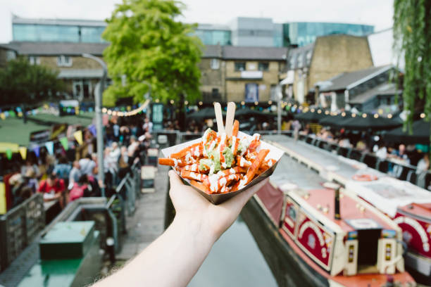 london street food - guacamole fries - food stock pictures, royalty-free photos & images