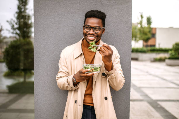 lunch break on fresh air - food stock pictures, royalty-free photos & images