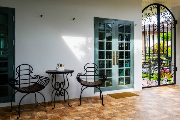 luxury modern house interior and exterior design - garden decoration stock pictures, royalty-free photos & images