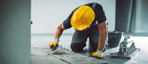 master installer laying tile - home decoration stock pictures, royalty-free photos & images