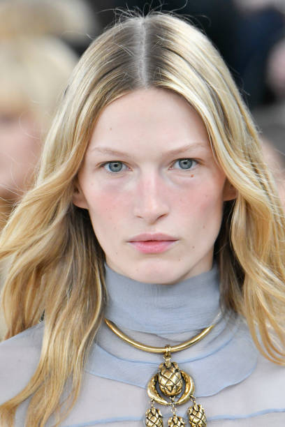 Model walks the runway during the Chloe Ready to Wear Fall/Winter 2024-2025 fashion show as part of the Paris Fashion Week on February 29, 2024 in...