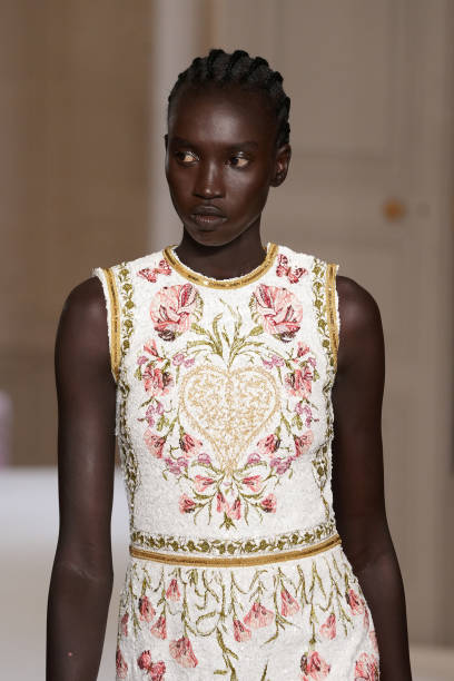 Model walks the runway during the Giambattista Valli Paris Womenswear Spring-Summer 2025 show as part of Paris Fashion Week on September 27, 2024 in...