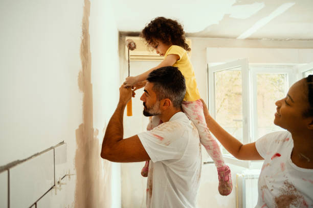mooi huis voor mooie familie - home decoration stockfoto's en -beelden