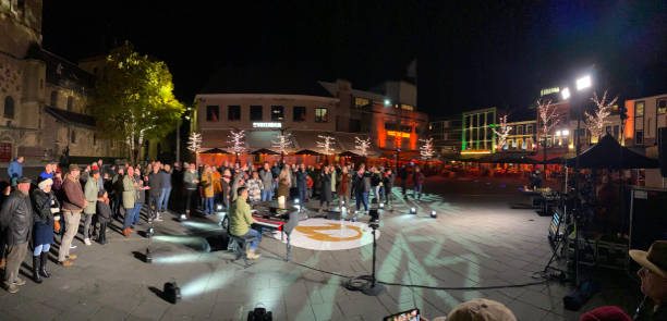 open air christmas concert - concert stock pictures, royalty-free photos & images