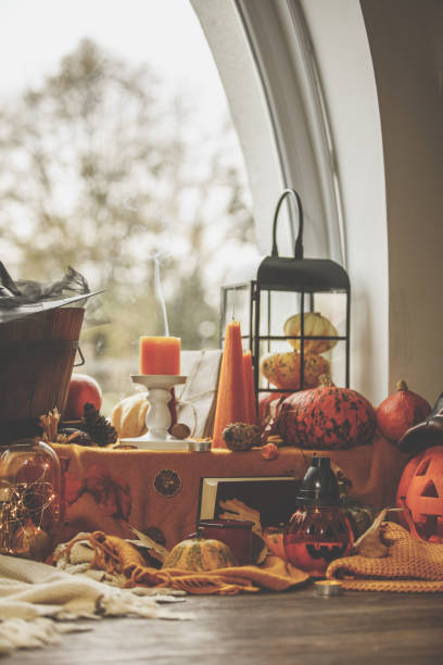 recorte de un entorno decorado en halloween - home decoration fotografías e imágenes de stock