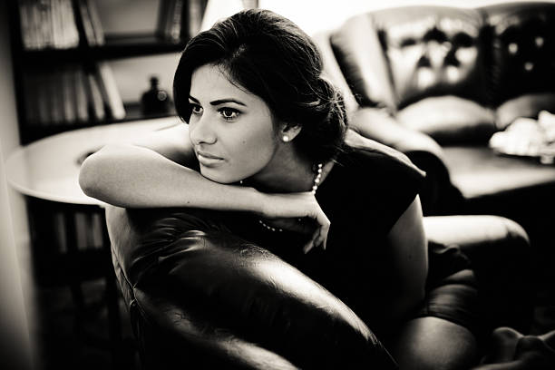 retro portrait of a woman - fashion stock pictures, royalty-free photos & images