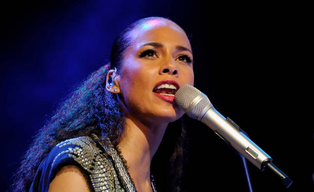 Singer Alicia Keys performs on stage at the Royal Theater on January 18, 2010 in Madrid, Spain.