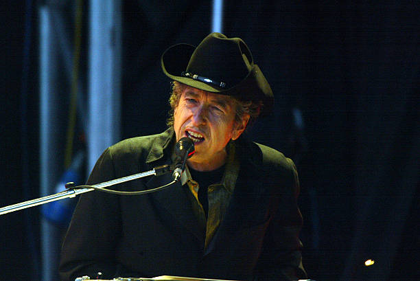 Singer Bob Dylan performs on stage at The Fleadh 2004 at Finsbury Park June 20, 2004 in London, England. The Fleadh 2004 doubles as the London stop...