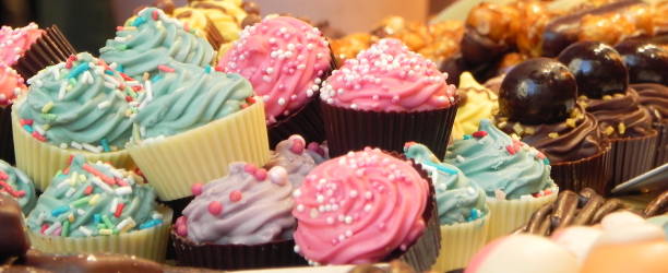 sweets - junk food stock-fotos und bilder