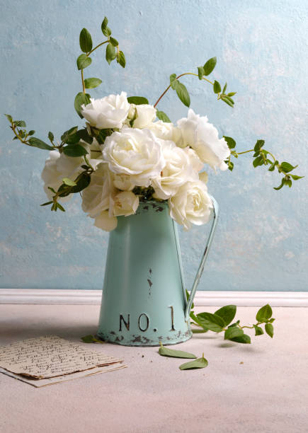 vintage white bouquet - home decoration stock pictures, royalty-free photos & images