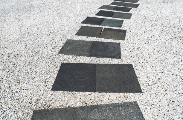 zen stepping stones - garden decoration stock pictures, royalty-free photos & images