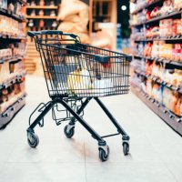 abandoned shopping cart with groceries - food stock pictures, royalty-free photos & images