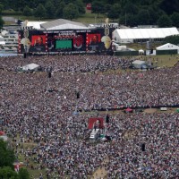 Aerial view shows the Live 8 concert for Africa in Hyde Park in London 02 July 2005. Mega-stars from U2 to Madonna mixed smash hits with powerful...