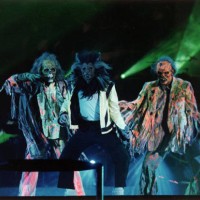 American singer Michael Jackson performs the dance from 'Thriller', circa 1984.