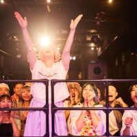 audience at concert hall. - concert photos et images de collection