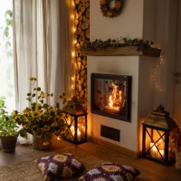 autumn arranged cottage - home decoration stockfoto's en -beelden