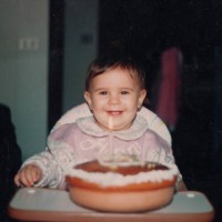 baby girl's first birthday - home decoration stockfoto's en -beelden