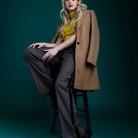 beautiful woman wearing trench coat - fashion stock pictures, royalty-free photos & images