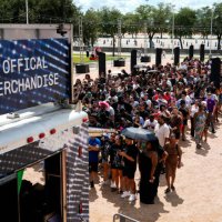 Beyoncé fans line up at NRG Park to purchase merchandise before the artists two weekend concerts at NRG Stadium, Saturday, Sept. 23 in Houston.