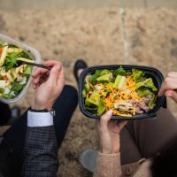 business lunch break in chicago downtown - junk food stock pictures, royalty-free photos & images