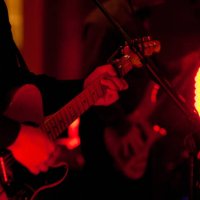 c in red - concert stock pictures, royalty-free photos & images