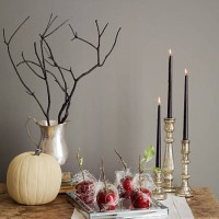 candy apples at a halloween party - home decoration stock pictures, royalty-free photos & images