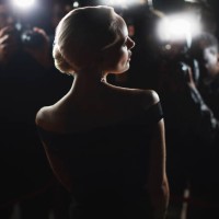 celebrity posing for paparazzi - fashion stock pictures, royalty-free photos & images