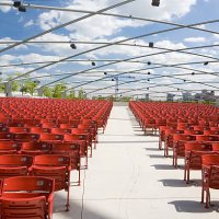 chicago concert pavillion chairs - concert stock pictures, royalty-free photos & images