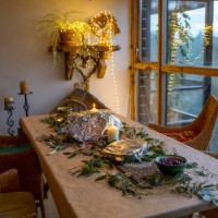 christmas dining room - home decoration stock pictures, royalty-free photos & images