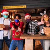 christmas dinners ready for delivery - junk food stock pictures, royalty-free photos & images