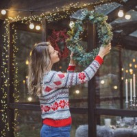 christmas during self-isolation period - home decoration stock pictures, royalty-free photos & images