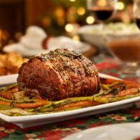 christmas roast beef dinner - food stock pictures, royalty-free photos & images