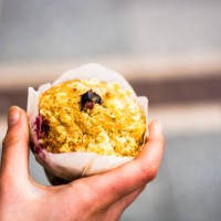 close- up cupcake - junk food stock pictures, royalty-free photos & images