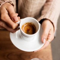 coffee cup, lady's hands holding coffee cup, woman holding a white mug, espresso in white cup - coffee stock pictures, royalty-free photos & images