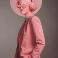 collage mit frau und griechische göttin tragen kopfhörer - fashion stock-fotos und bilder