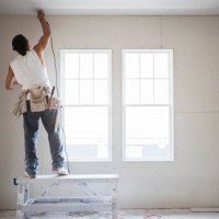 construction worker using drill - home decoration stock pictures, royalty-free photos & images