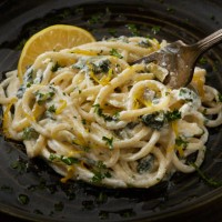 creamy ricotta, lemon and spinach spaghetti - food stock pictures, royalty-free photos & images